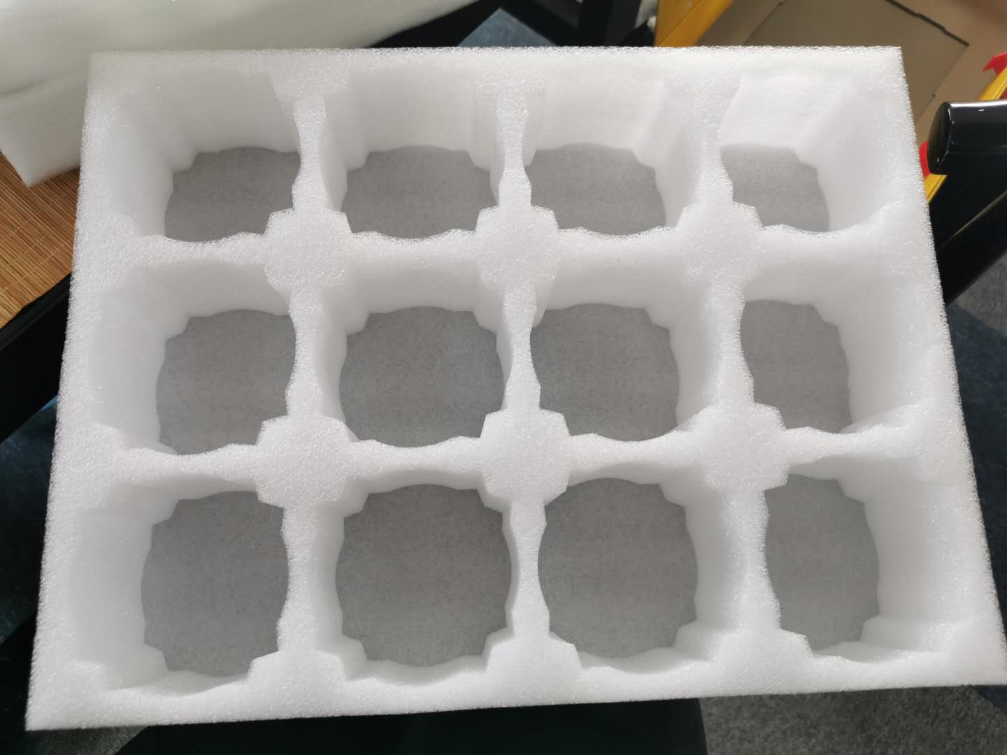 黃桃托只有防震的作用嗎？