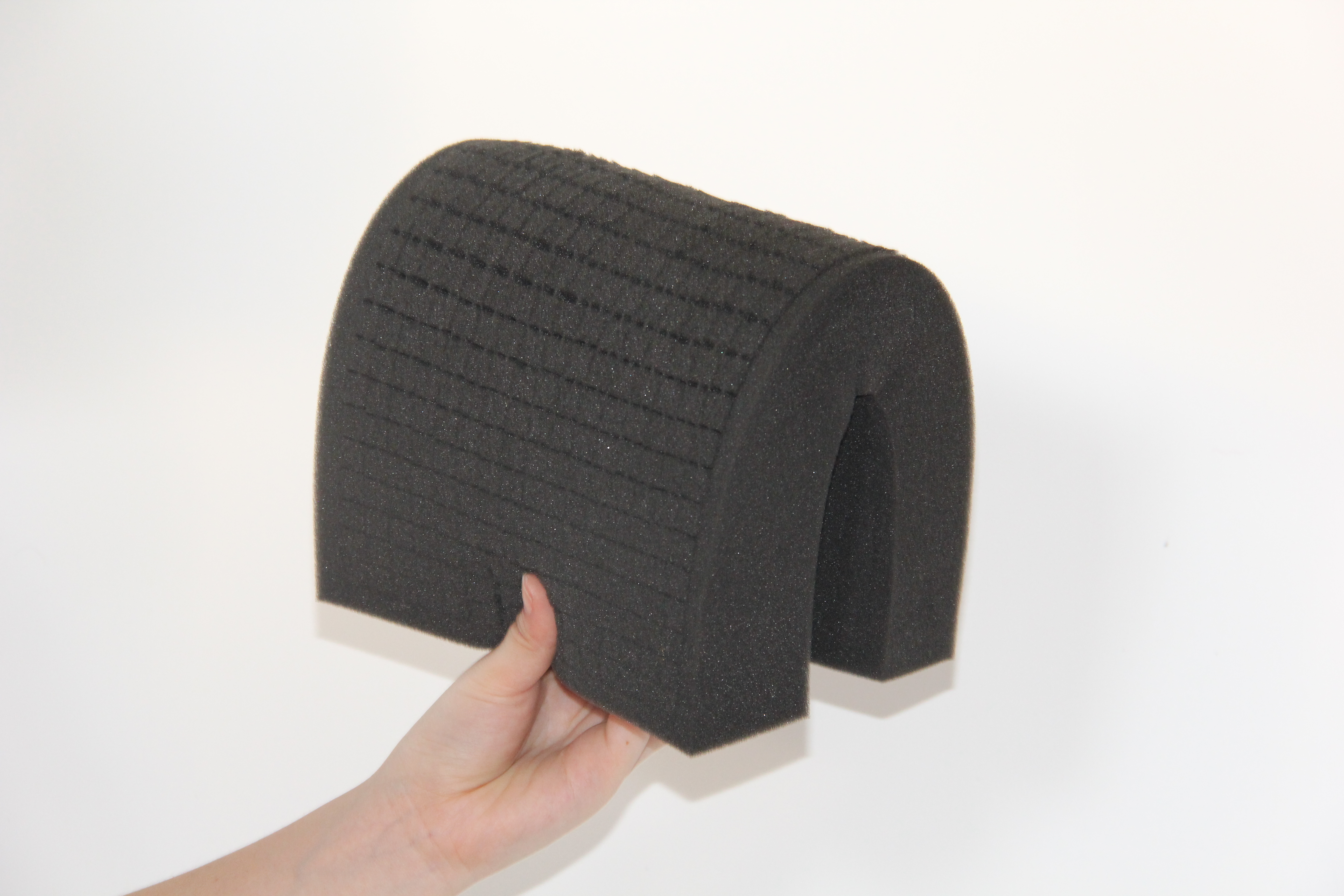 海綿內(nèi)襯與其他材質(zhì)哪個更好？性能對比解析