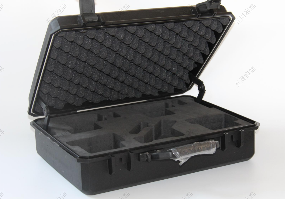 PU海綿包裝內(nèi)襯的崛起：解析柔性防護材料的未來趨勢