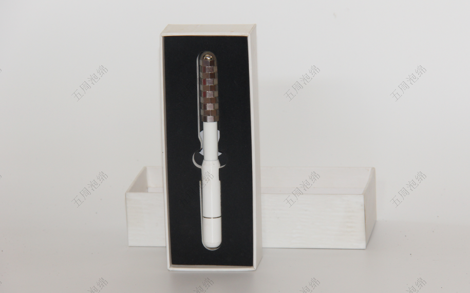 為什么說EVA泡棉選擇決定產(chǎn)品成?。? title=