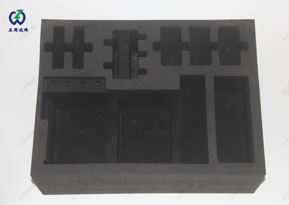 EVA泡棉內(nèi)襯：環(huán)保包裝背后的材料革新與行業(yè)爭(zhēng)議