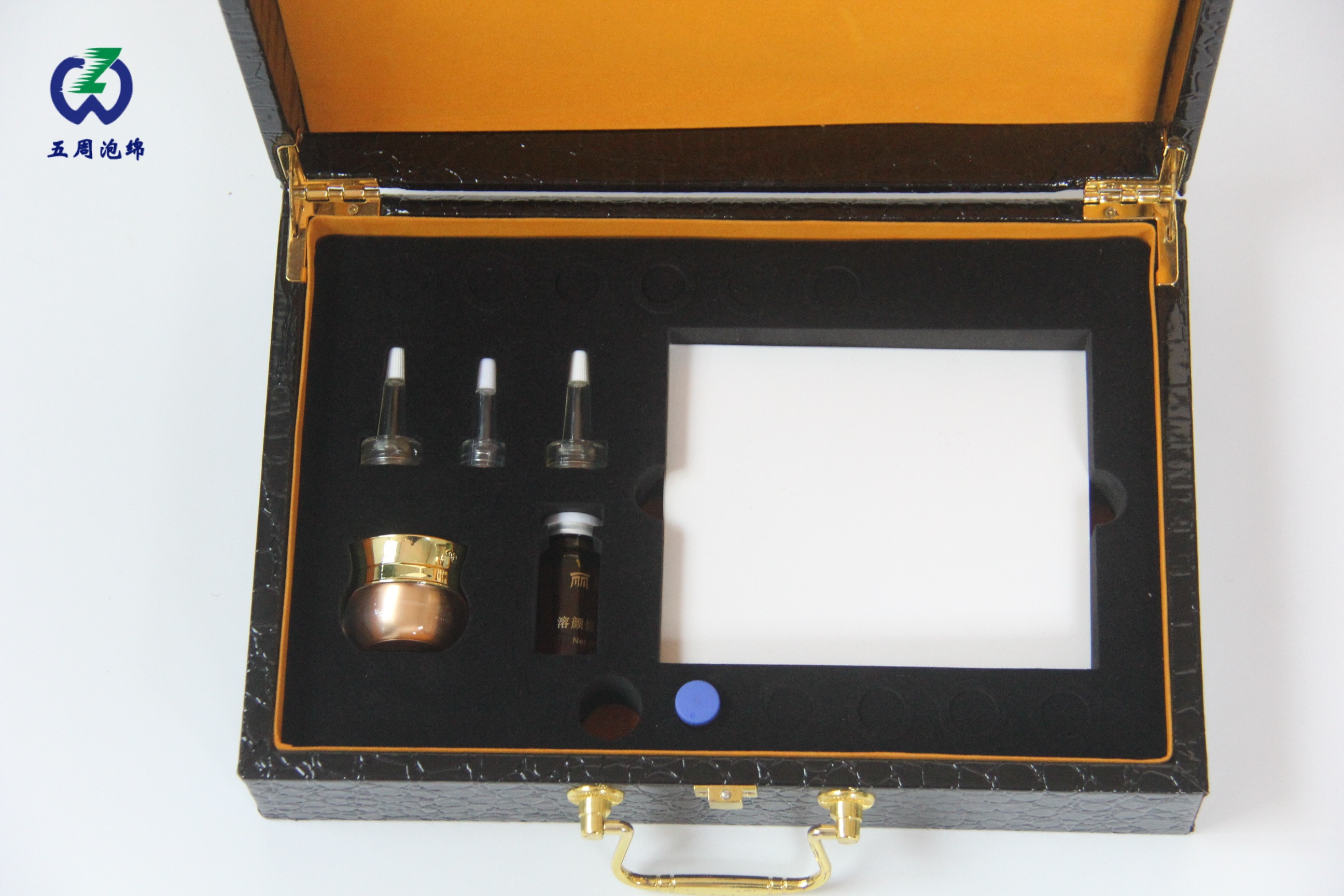 從手機(jī)到精密儀器！深度解析EVA泡棉內(nèi)襯的萬(wàn)能定制密碼