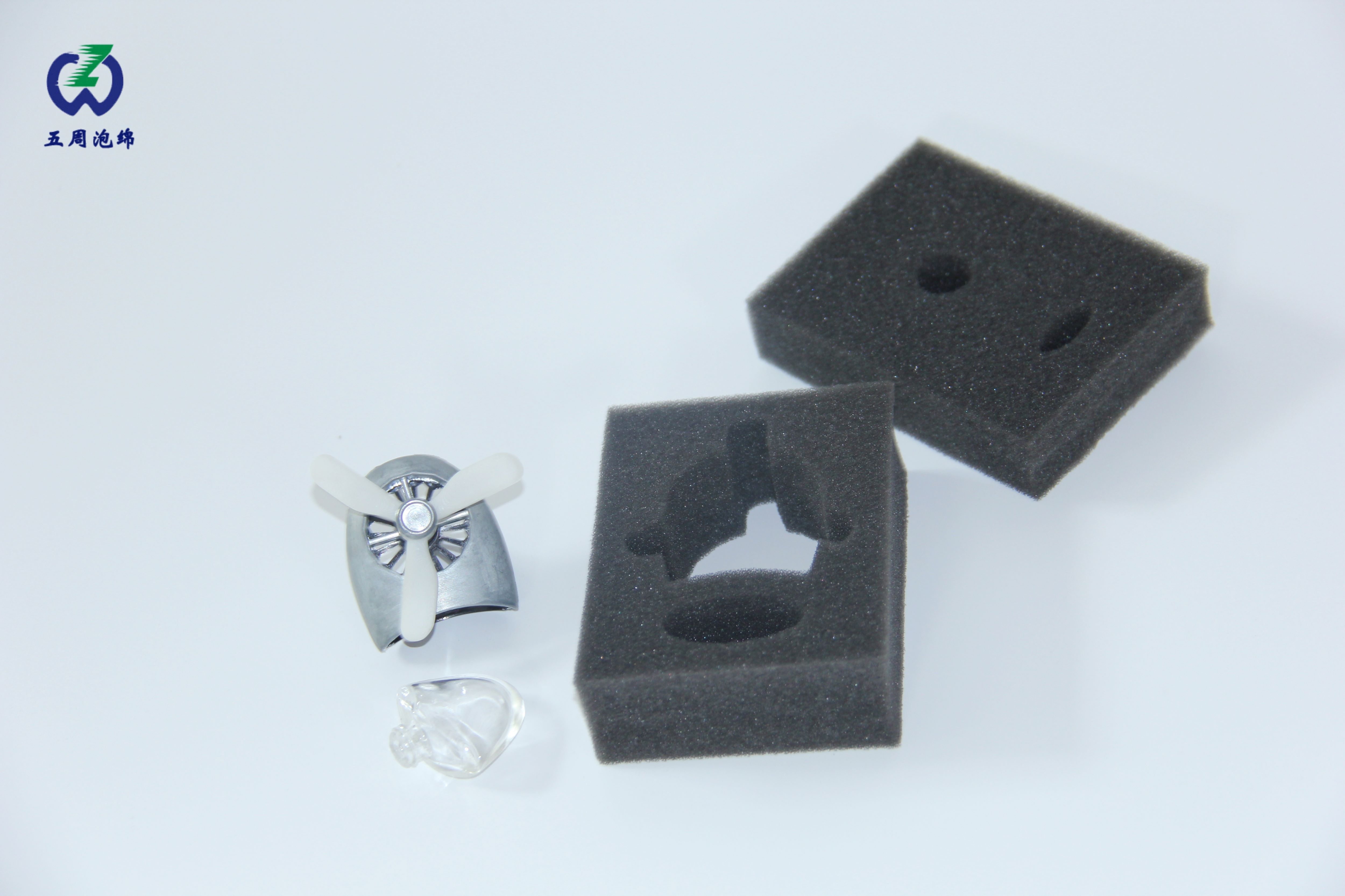 3大理由告訴你：為何高端包裝都選PU海綿內(nèi)襯？