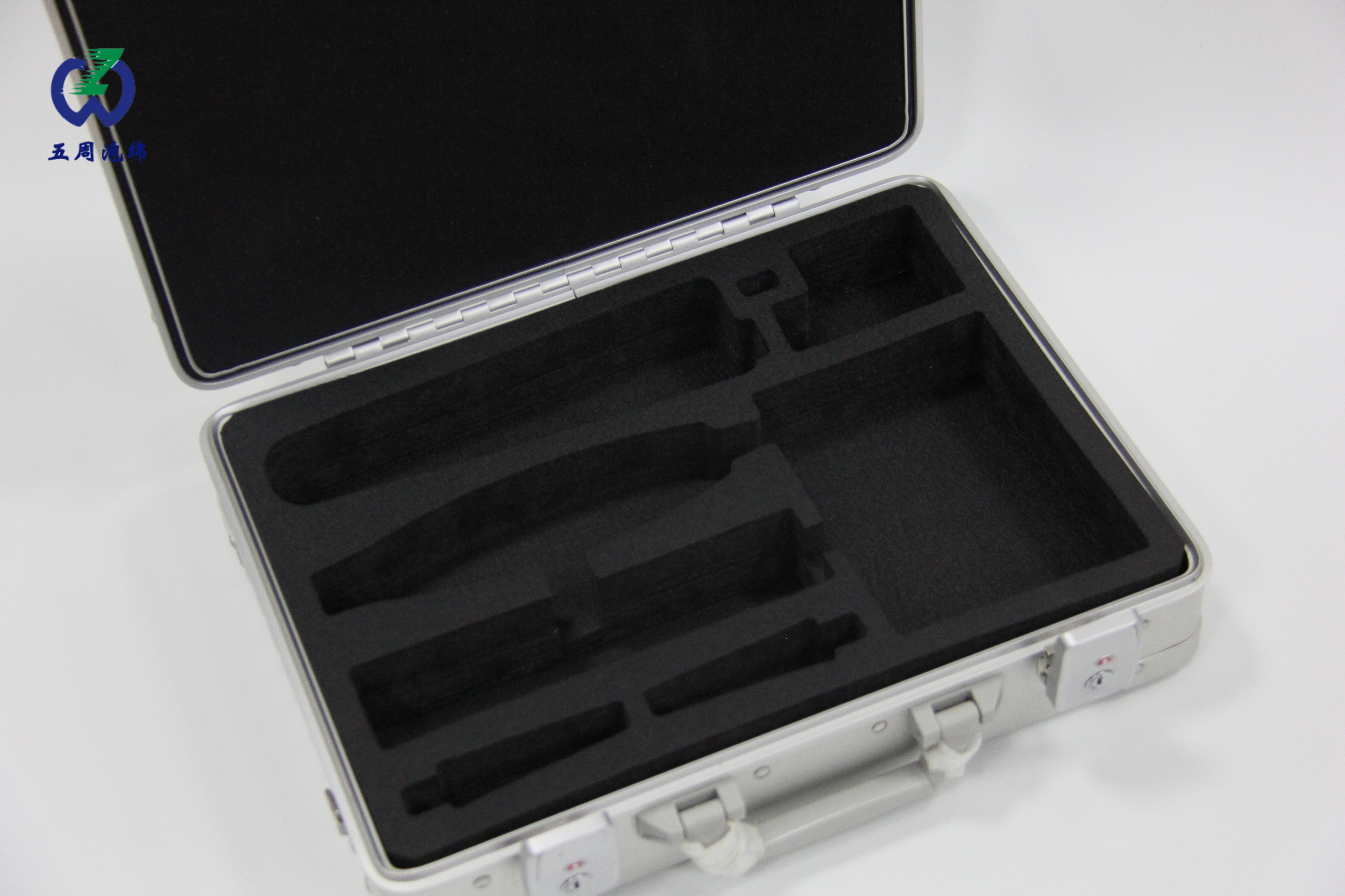 別再浪費錢！這3種行業(yè)用PU海綿內襯，每年省下6位數(shù)成本！